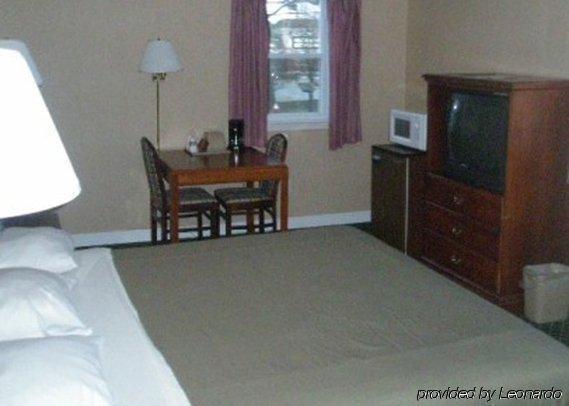 Hyannis Host Inn Oda fotoğraf